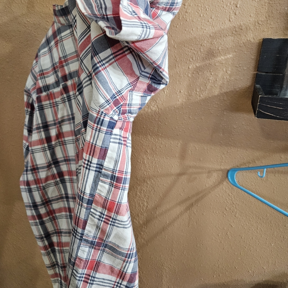 Columbia reg fit button down shirt